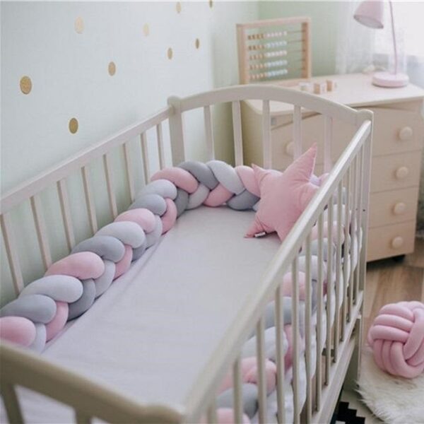 Pare-chocs de berceau tressé pour bébé – Multicouleurs