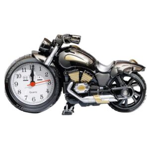 La moto est noire et bicolore.